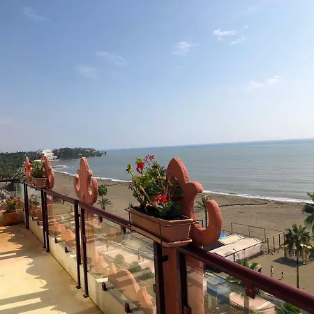 Atico-duplex Primera Linea De Playa En El Centro De Apartment Estepona